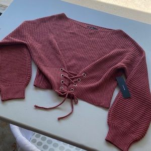 Mauve Lulu’s tie- front crop sweater size medium